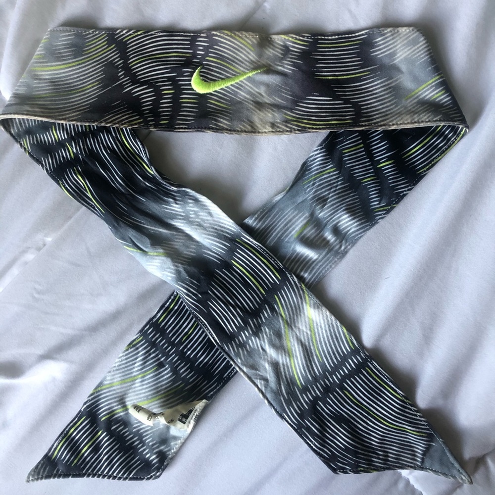 Nike Tie Headband